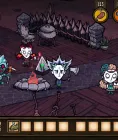 Don't Starve Together on a phone: four survivors gathered at a fire pit inside a walled night base, with the touch joystick, action buttons and inventory bar visible