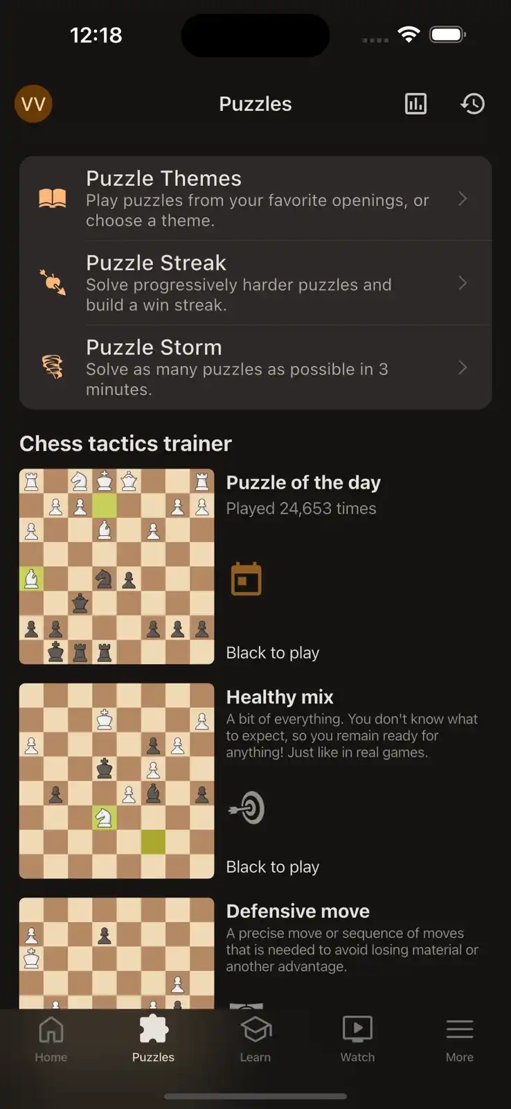 Lichess puzzle screen showing themed training, Puzzle Streak, Puzzle Storm, and chess positions